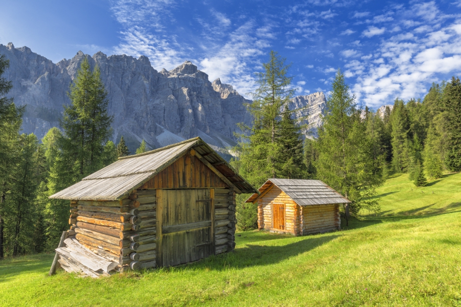 Baite tradizionali nella Valle di Longiar&ugrave;, Dolomiti